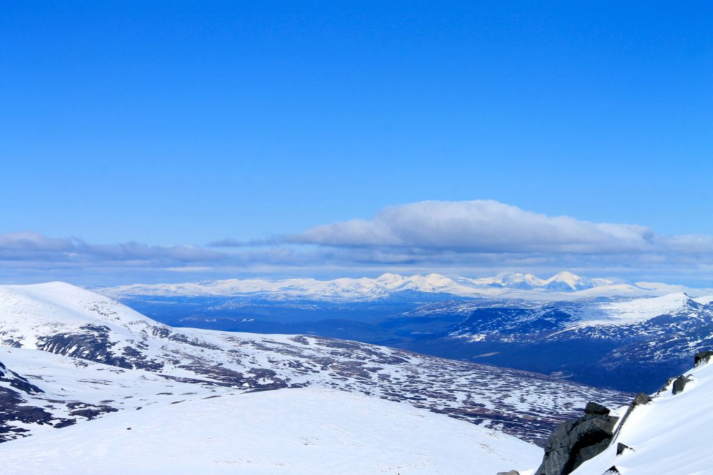 Utsikt mot Rondane i øst.