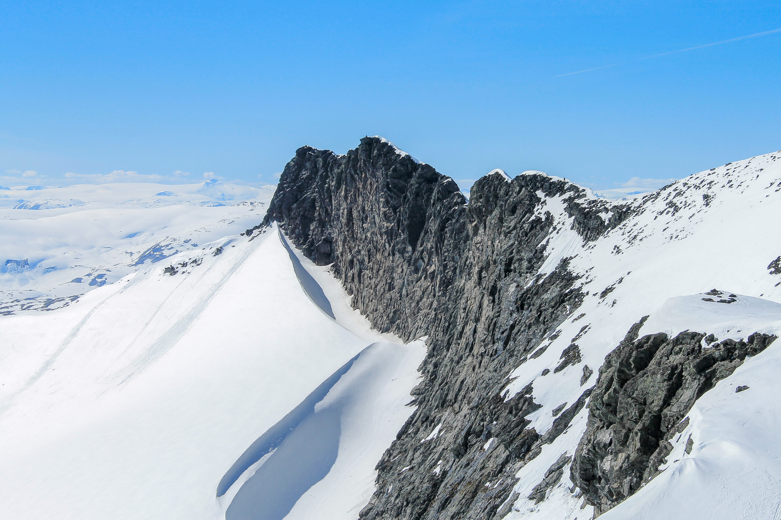 Den flotte fjellryggen til Skeie (2.118 moh) 