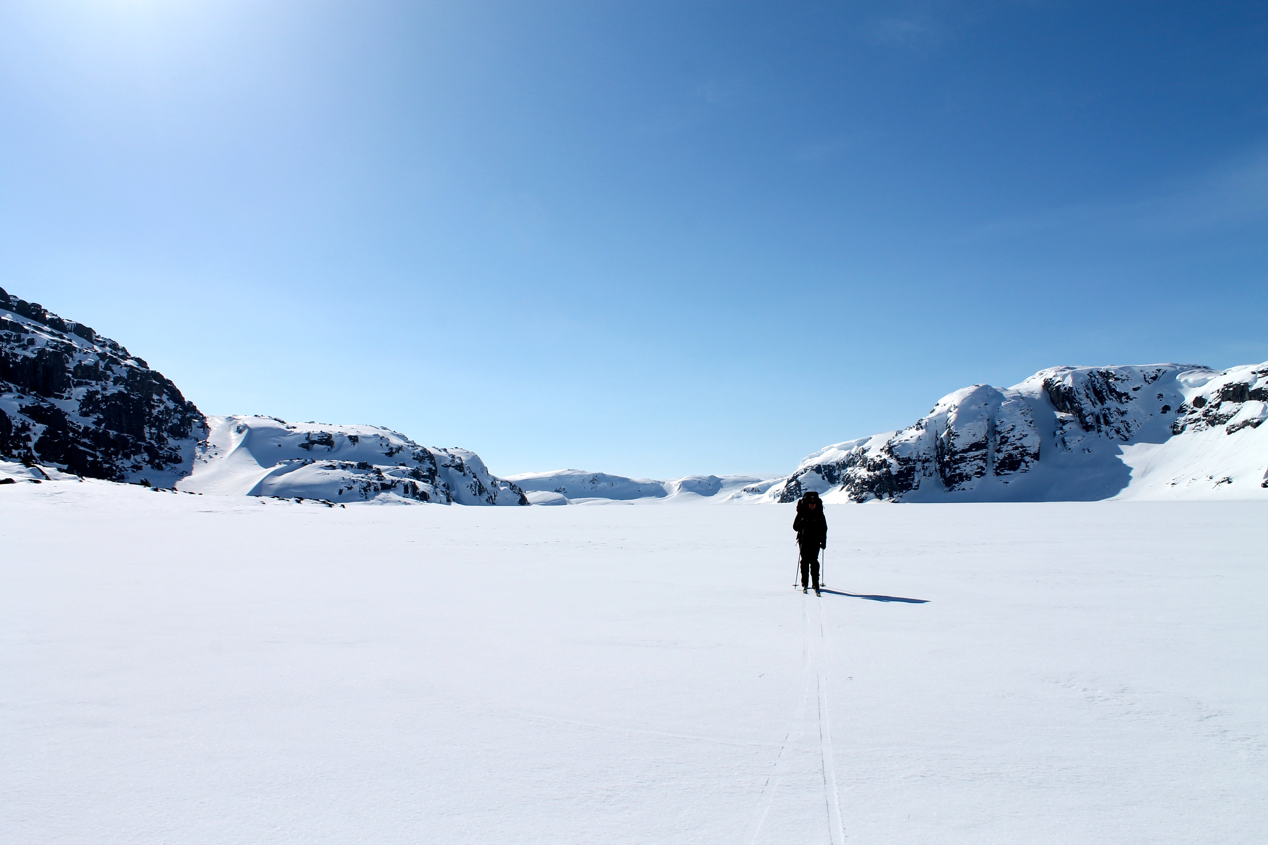 En flott tur over Flakavatnet på vei til Geiterygghytta.