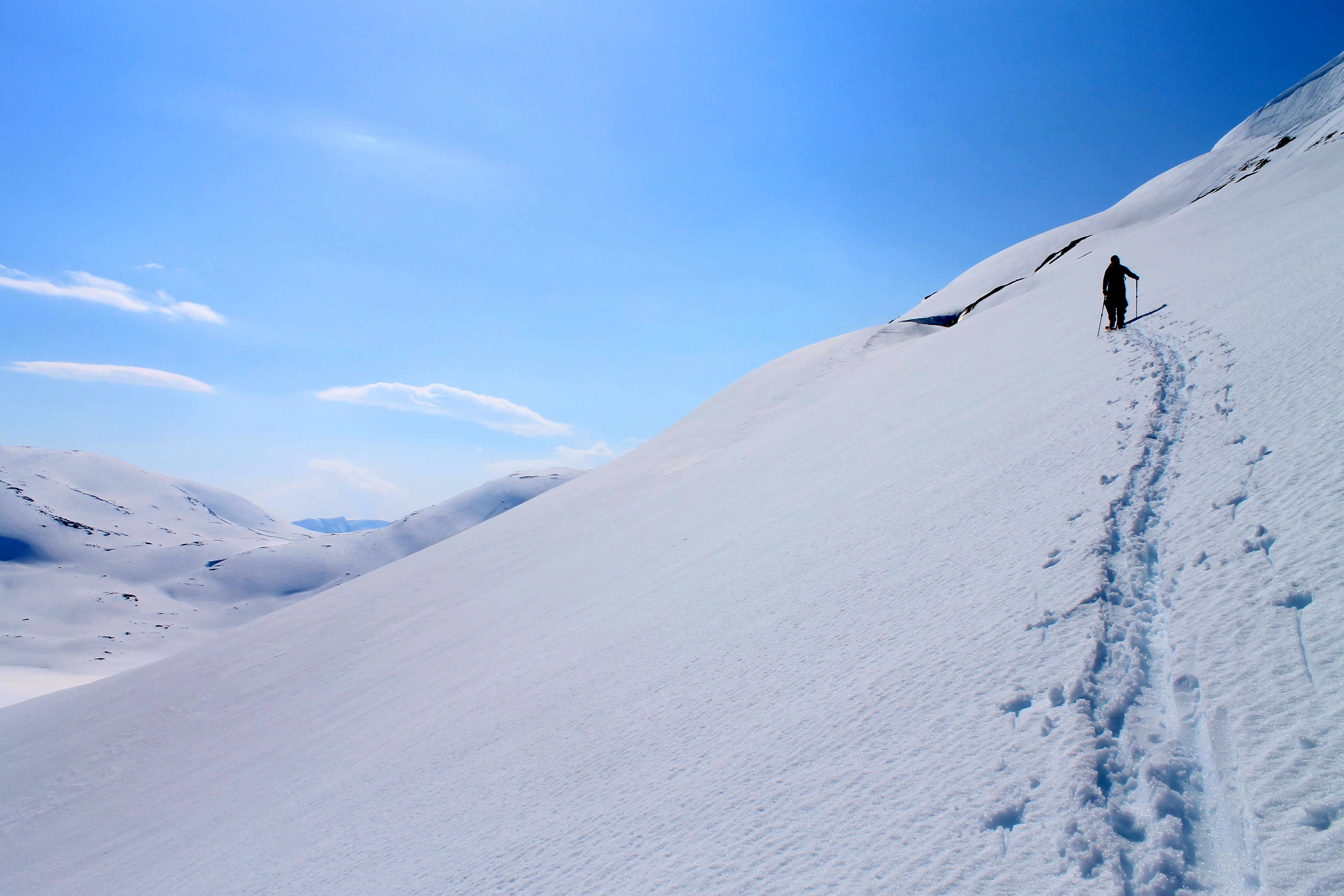 På vei opp til Oppljosegga på Strynefjellet.