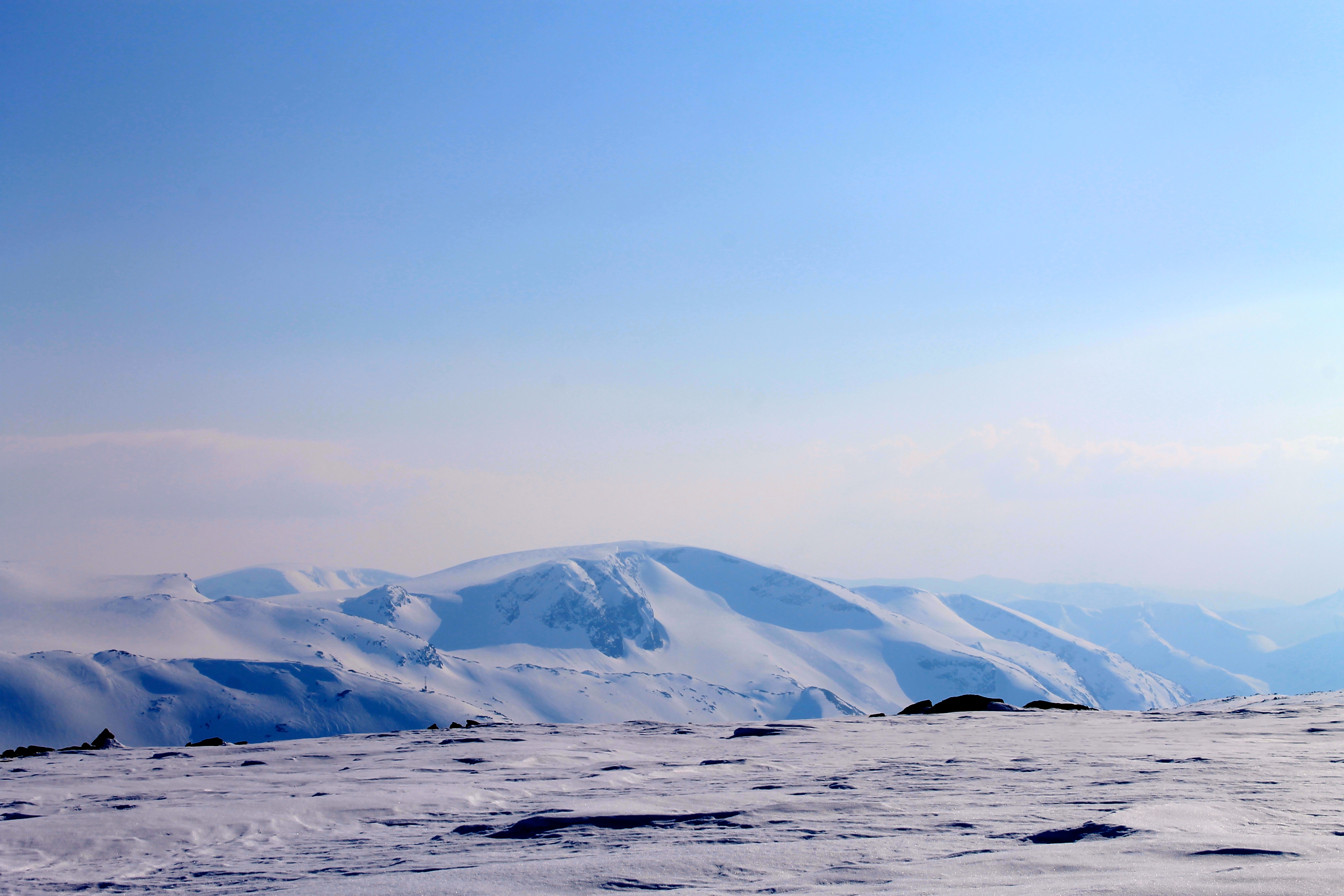 Utsikt til Nuken på Strynefjellet fra Langvasseggi.