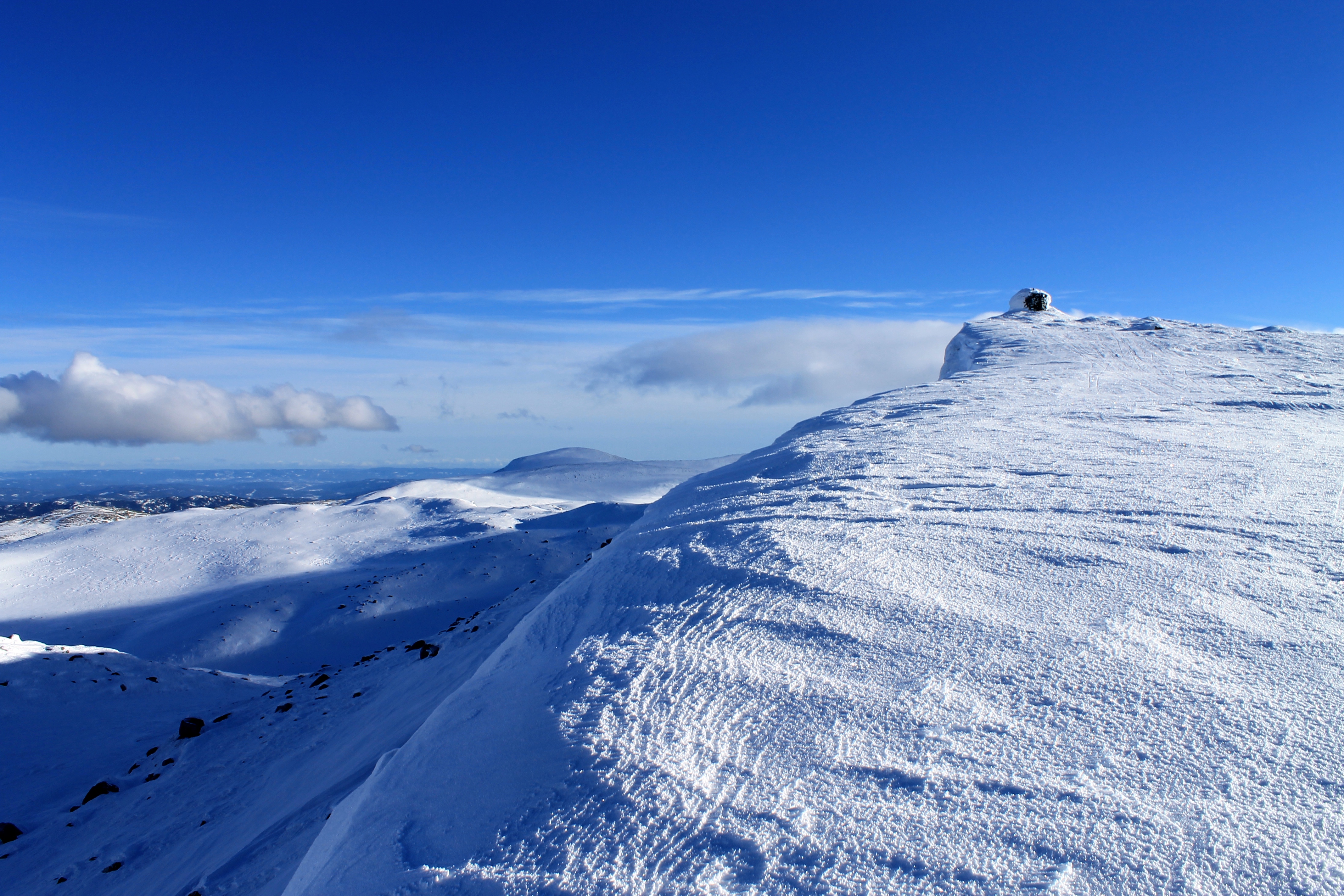 Siste stykket opp mot toppvarden på Gråfjell (1.466 moh).