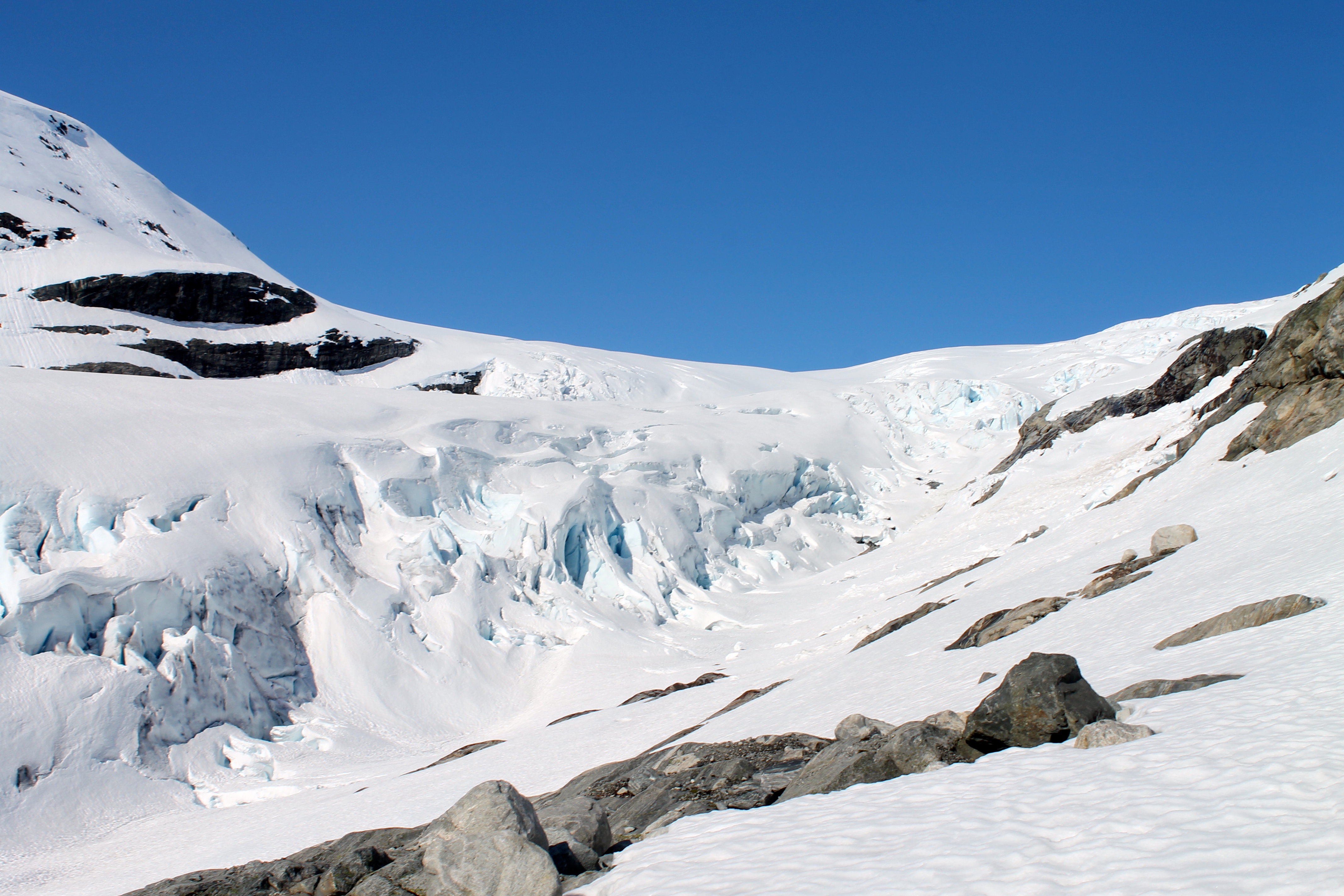 Brekanten til Fåbergstølsbreen.