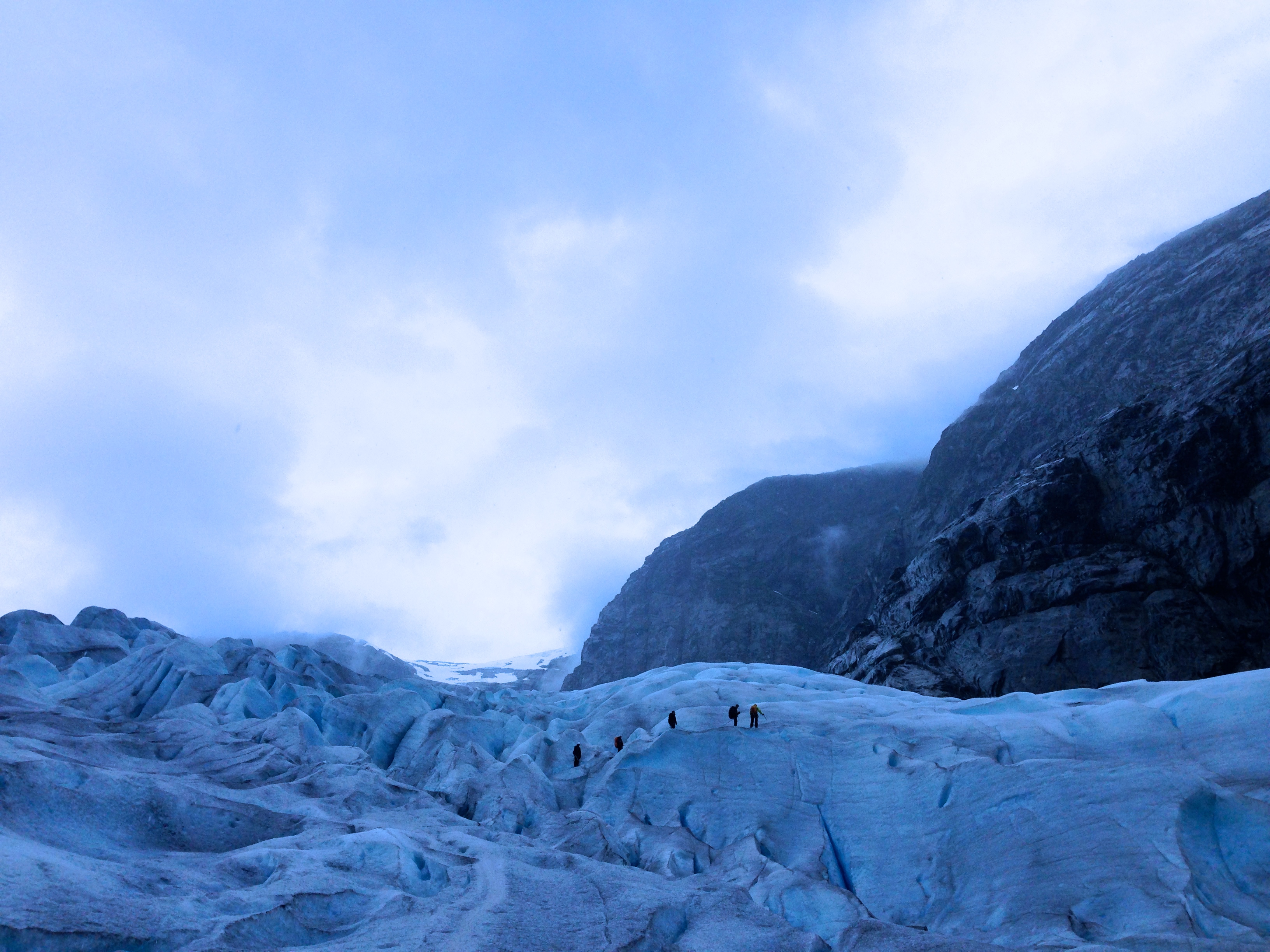 Brevandring på Nigardsbreen i Jostedalen.