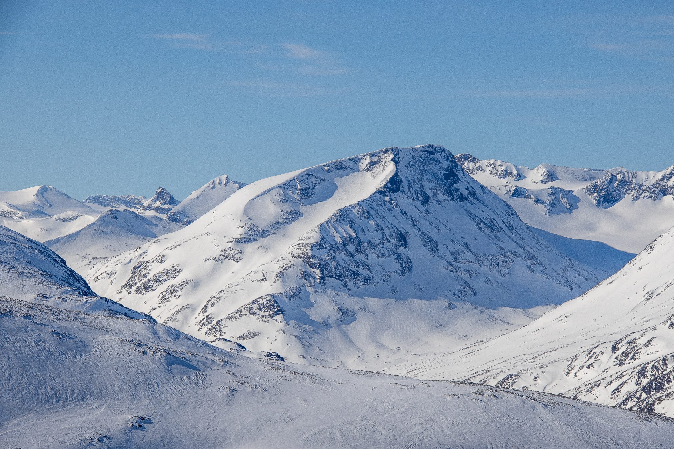 Styggehøe (2.213 moh) vinterstid sett fra nordøst.