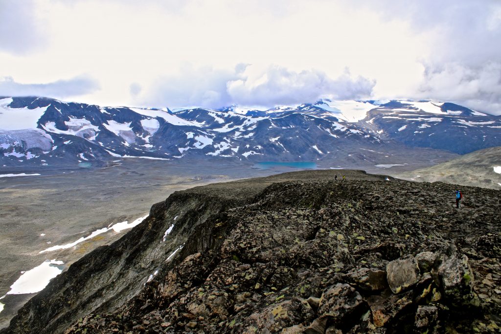 Vestryggen opp mot Ryggjehøe (2.142 moh).