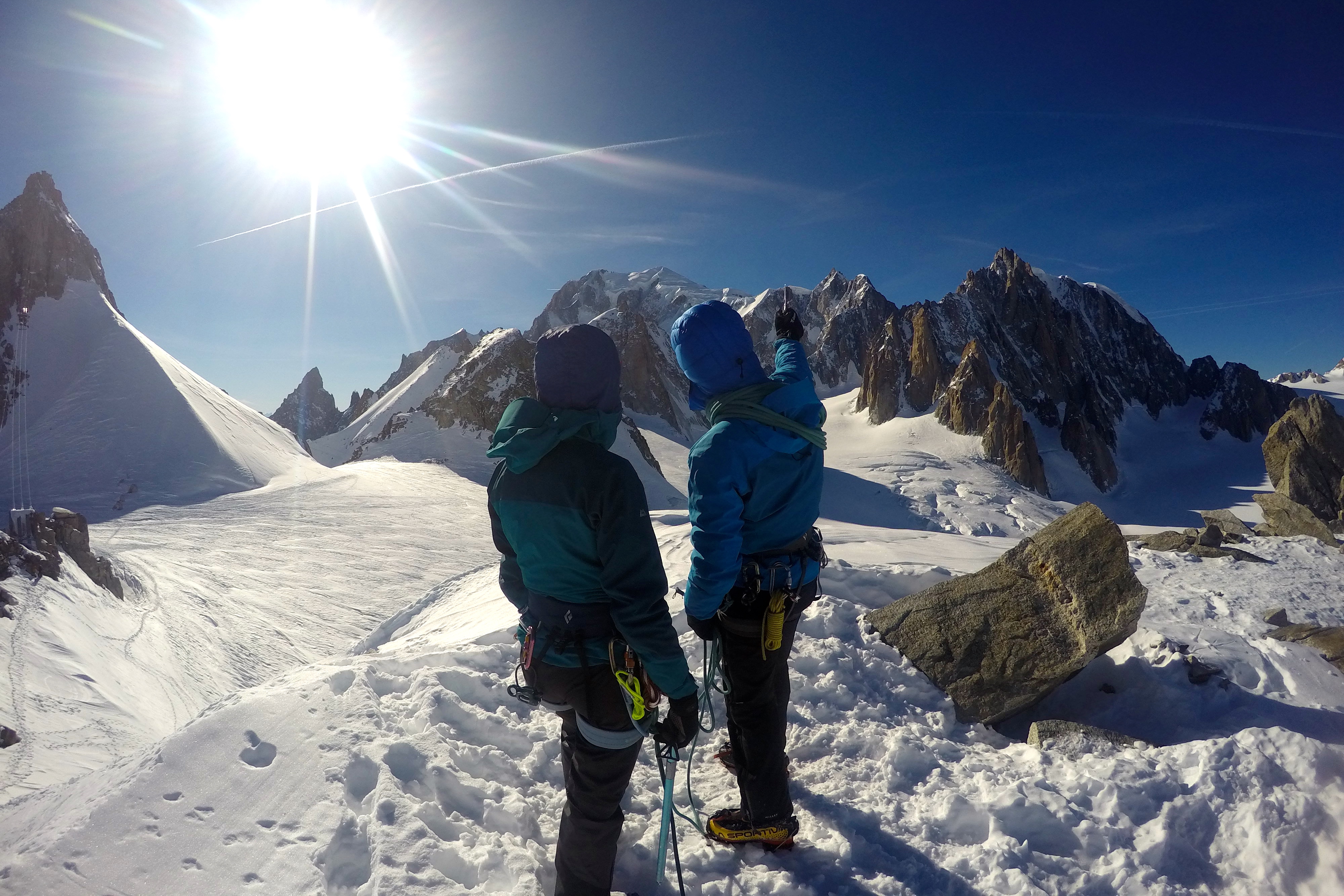 Betrakter Mont Blanc (4.808 moh) fra Petit Flambeau (3.440 moh).