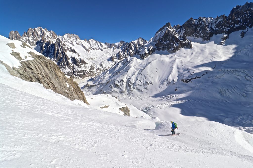 Skikjøring ned Vallée Blanche - ruten Grand Envers du Plan.