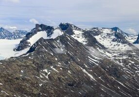 Tverrbottindan sett fra Skagsnebb.