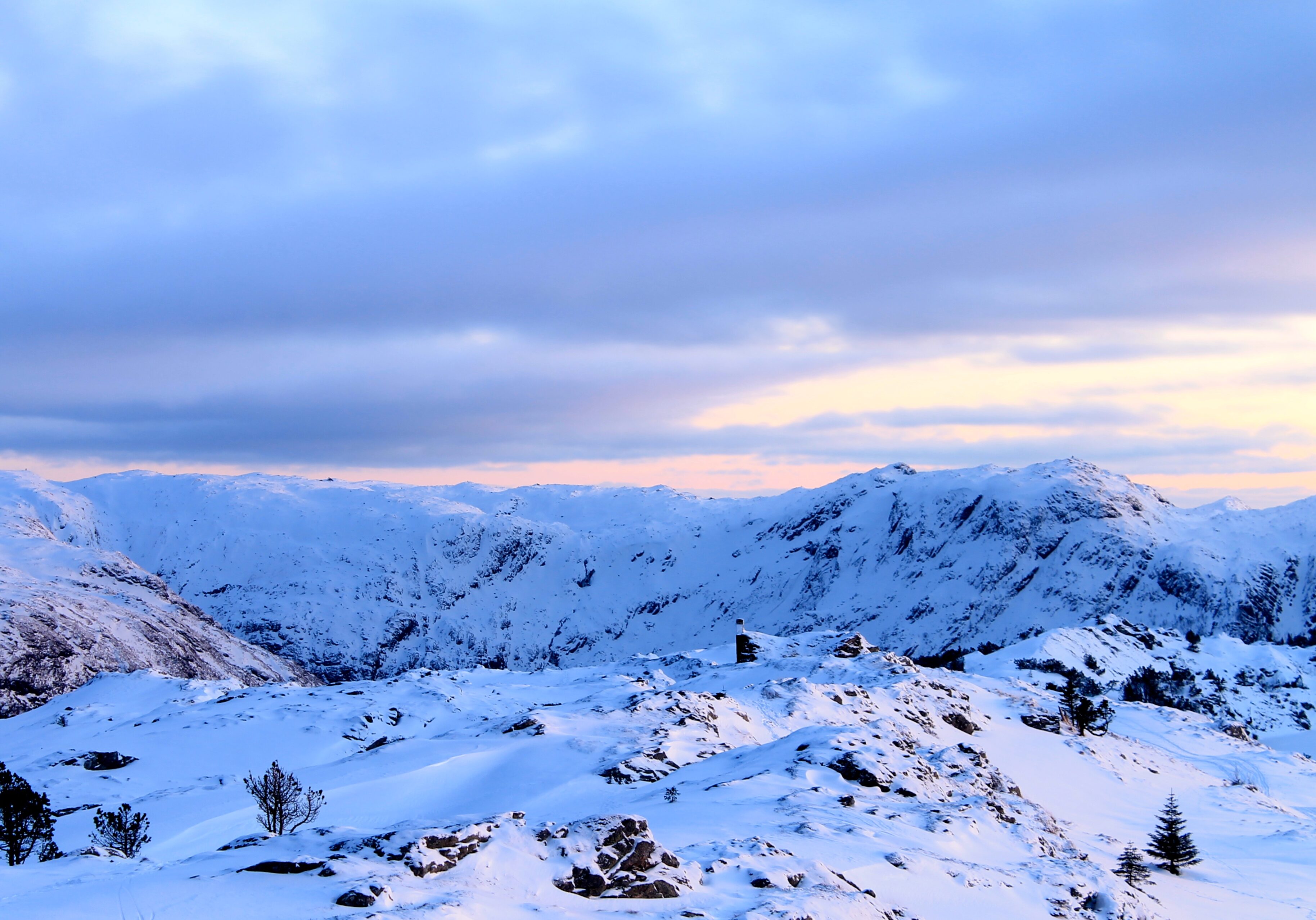 Storfjellet og "Vidden" sett fra Rundemanen.