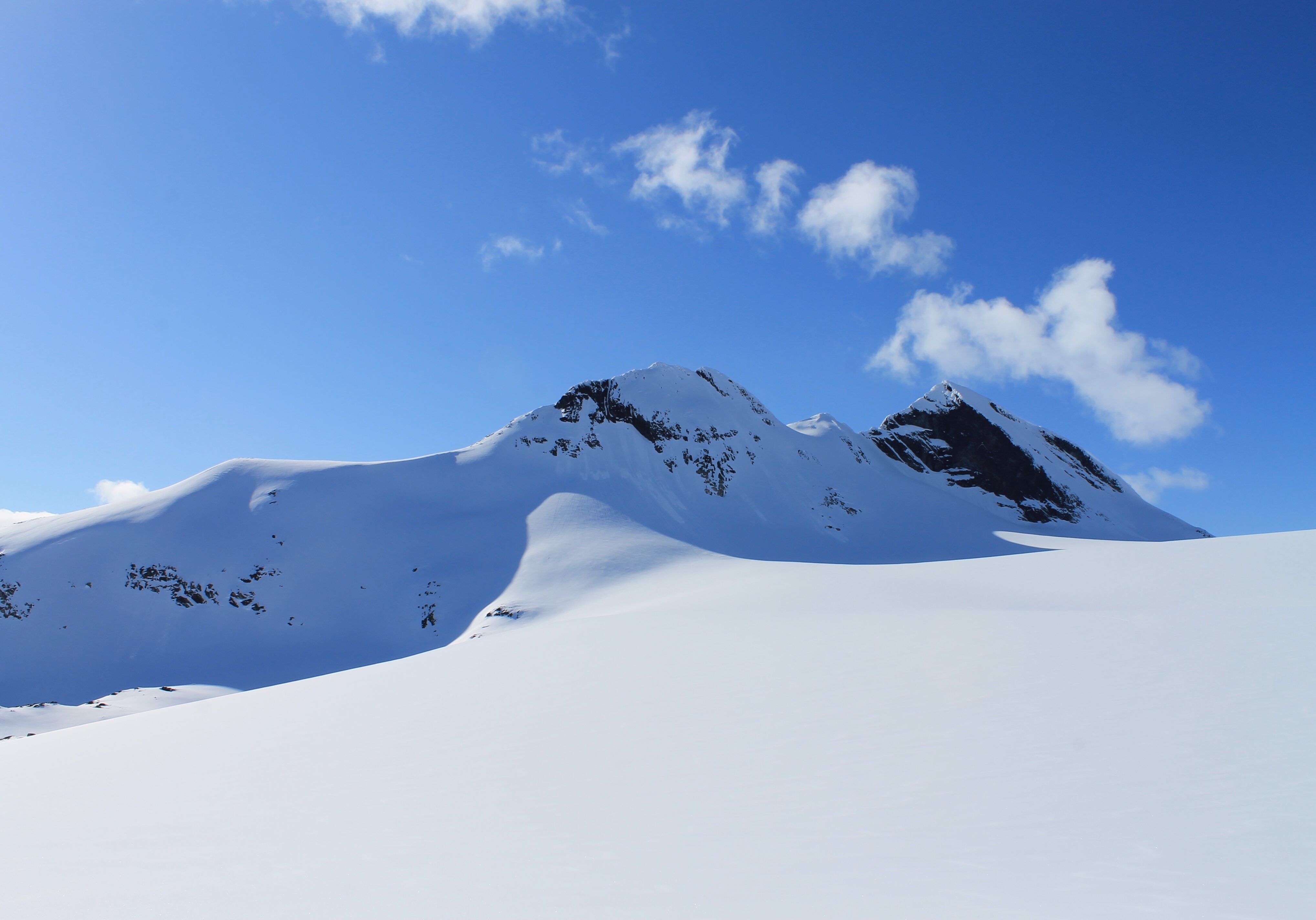 Uranostindtraversen og Uranosbreen i den vestlige delen av Jotunheimen.