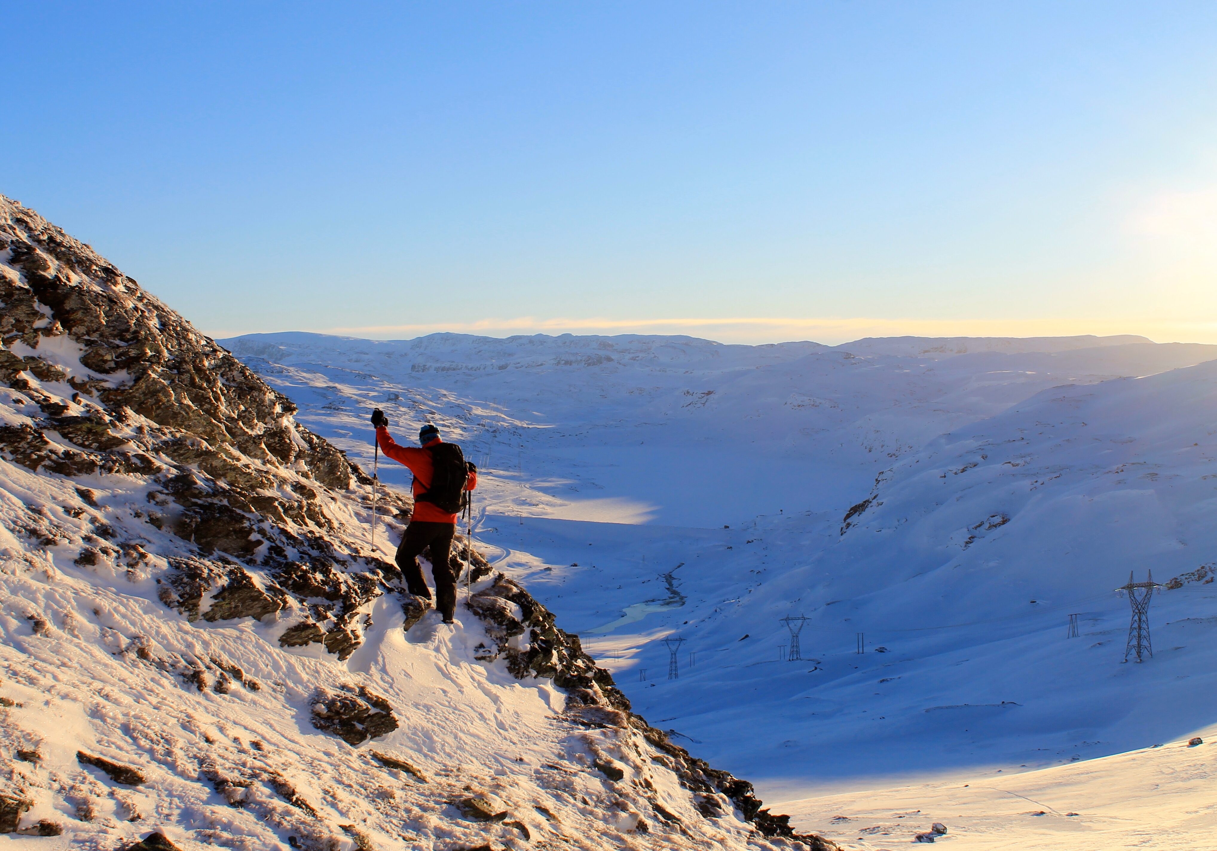 Topptur til en av de mange toppene øverst i Aurlandsdalen.