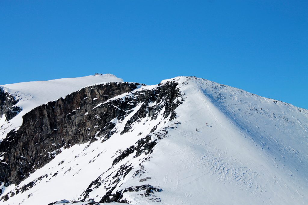 Oppstigning til Keilhaus topp (2.355 moh).